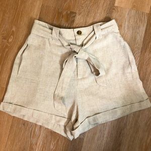 Show Me Your MuMu Hadley Linen Shorts